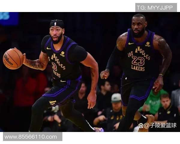 湖人对阵鹈鹕精彩对决回放全场视频回顾及赛后分析